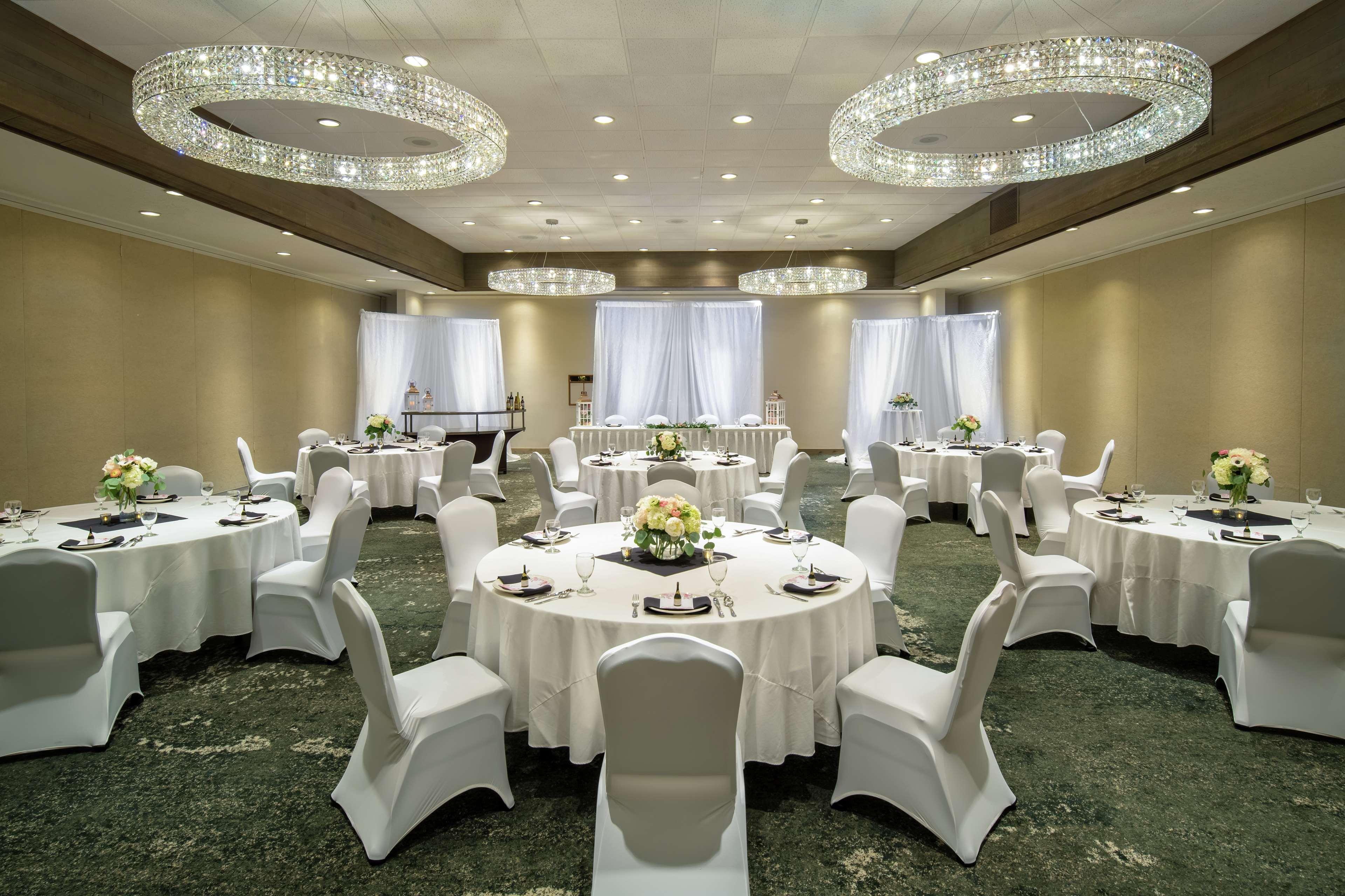 Hotel Doubletree By Hilton Edgewater Missoula