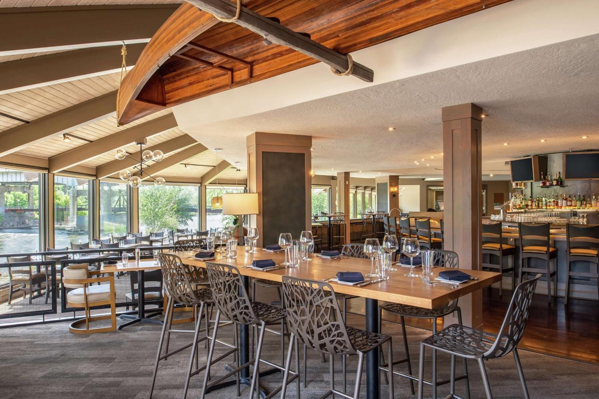 Doubletree By Hilton Edgewater Missoula