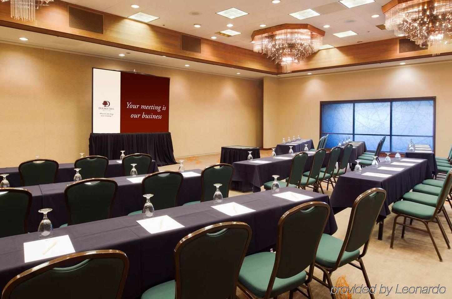 Doubletree By Hilton Edgewater 4*